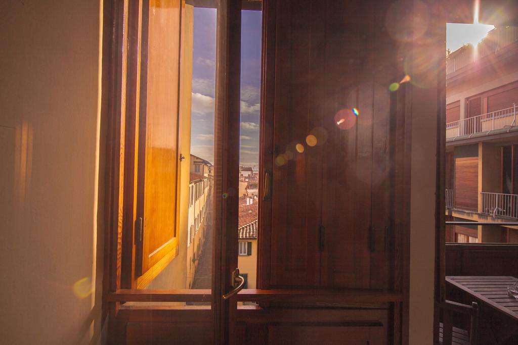 A Teatro Hotel ฟลอเรนซ์ ภายนอก รูปภาพ